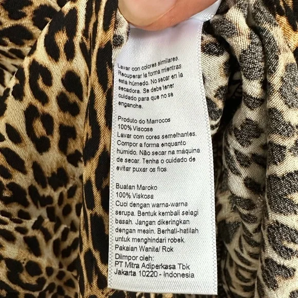 NWT Topshop PETITE Animal Print Midi Skirt Size 2 - Picture 12 of 13